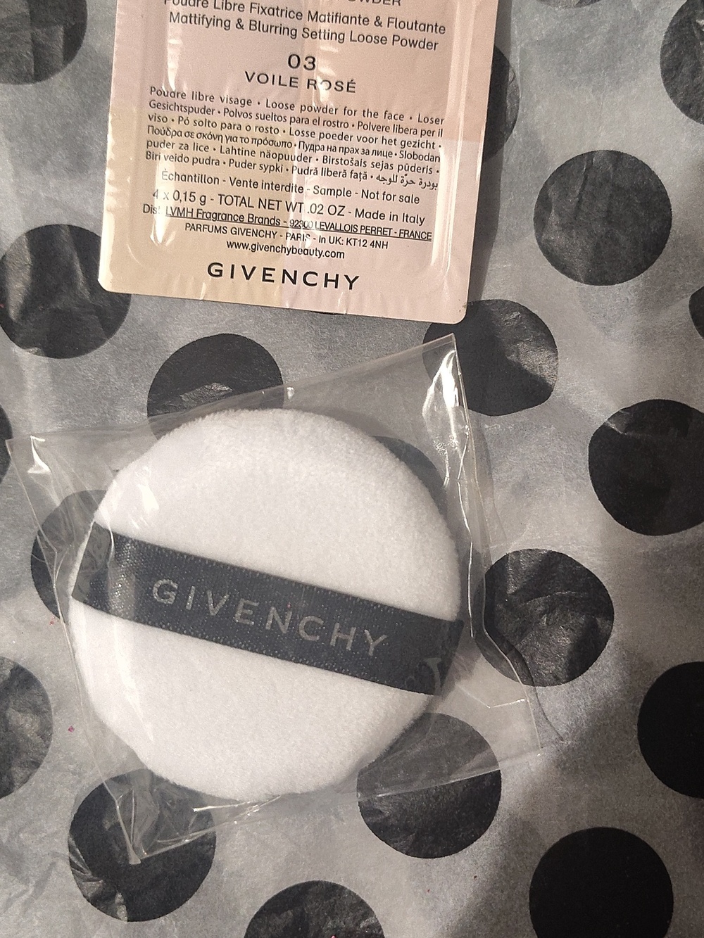 Givenchy Prisme Libre 03Color Loose Powder — Voile Rosé Small Size - Picture 4 of 7